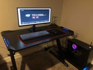 Best Gaming Desks [Small Rooms, Multi-Monitor Setup, Etc.] – DIY Desk PC